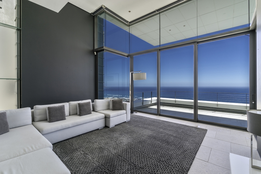 5 Bedroom Property for Sale in Clifton Western Cape